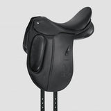 a sideview of the passier mono flap dressage saddle Evo-D