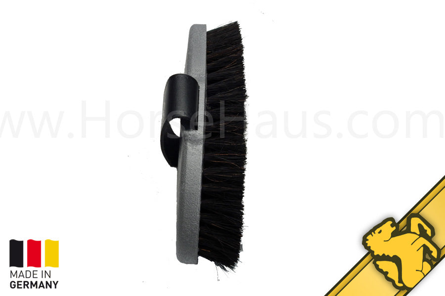 horse brush germany